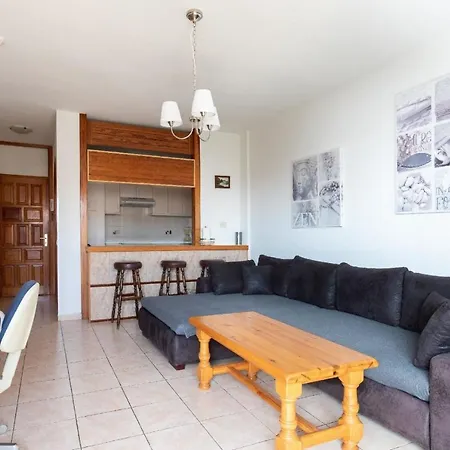 Ferienapartment Mit Balkon Und Meerblick Apartment *