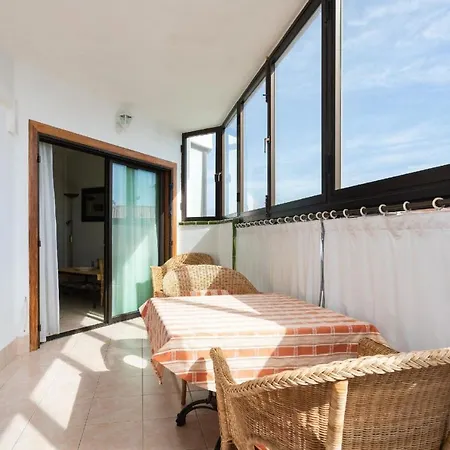Apartment Ferienapartment Mit Balkon Und Meerblick *